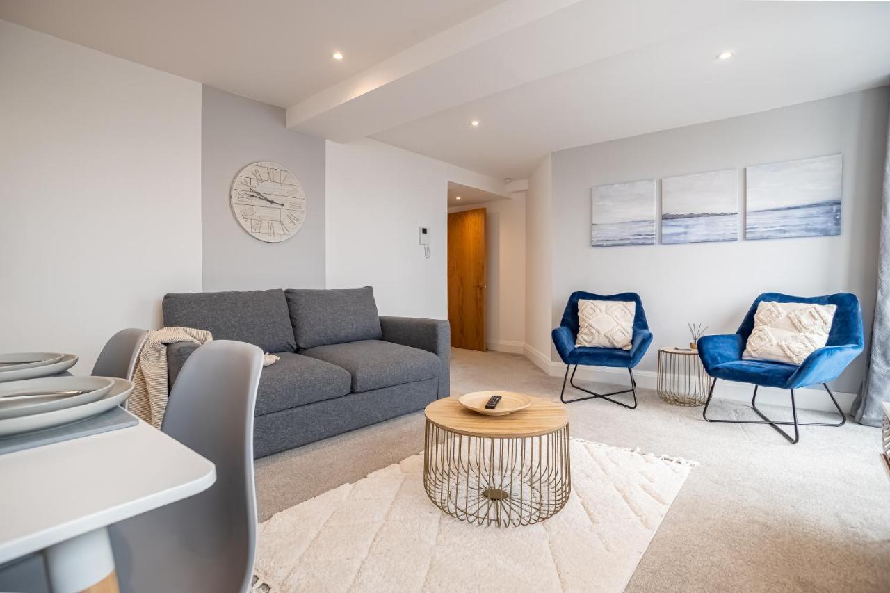 Elegant Fresh Spacious Two Bed Apartment - Juliet Balcony - Sea, Marina, Harbour Views, English Riviera Clock Tower Торки Экстерьер фото