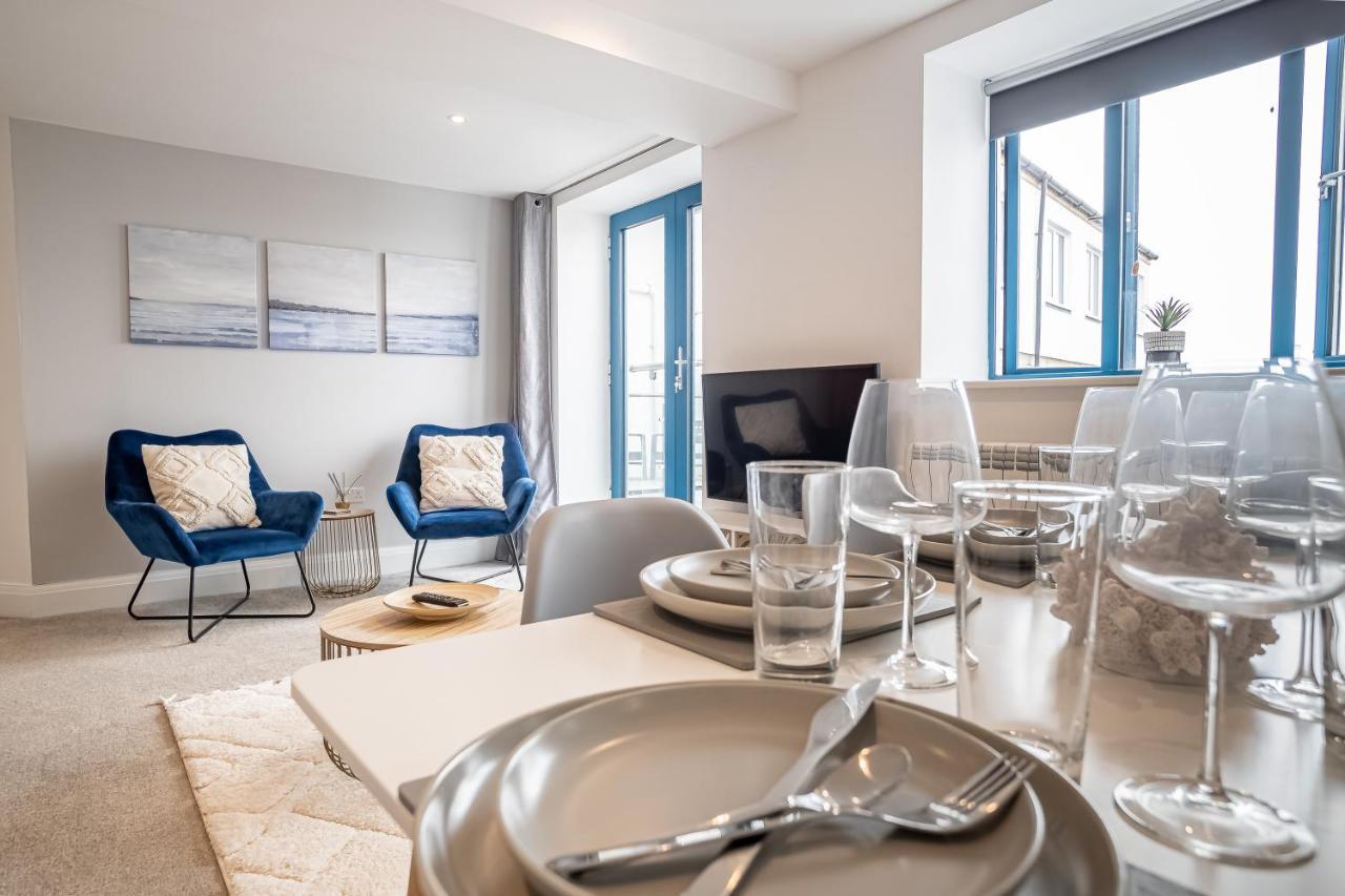 Elegant Fresh Spacious Two Bed Apartment - Juliet Balcony - Sea, Marina, Harbour Views, English Riviera Clock Tower Торки Экстерьер фото